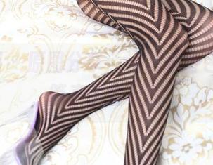 3Agirl - 原图分享：浅川和粉色的邂逅，简直又甜又萌。