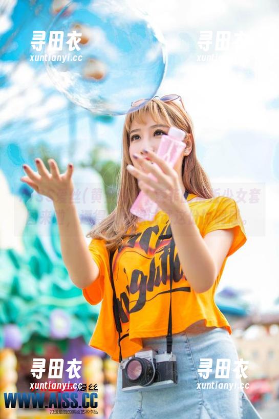 AISS爱丝(黄金版) - 索菲的滑板少女套图来啦，逼得人都想试试这份协调感。