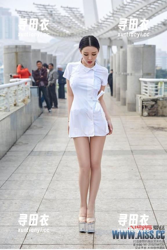“爱丝”的新作：“美丝学校交作业”——学习与美的交融。