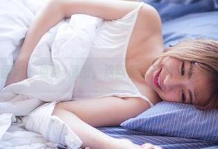 GIRLT果团网 - 免费+原图，这回周大萌的肉丝看得过瘾不？