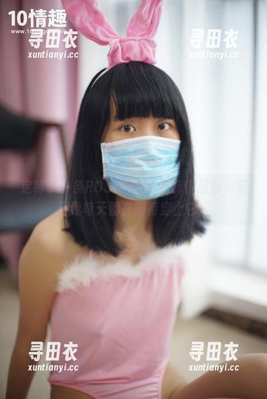 定制了一条ROSI的蕾丝底裤作品后，反正我每天都在期待穿上它。
