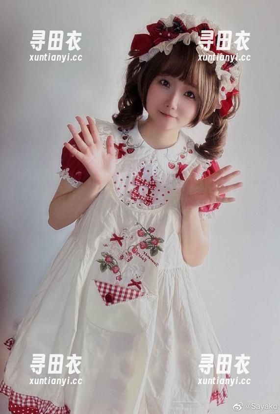 Sayako＿今年4岁的奇葩吊带合集：混搭风中寻找的独特口味