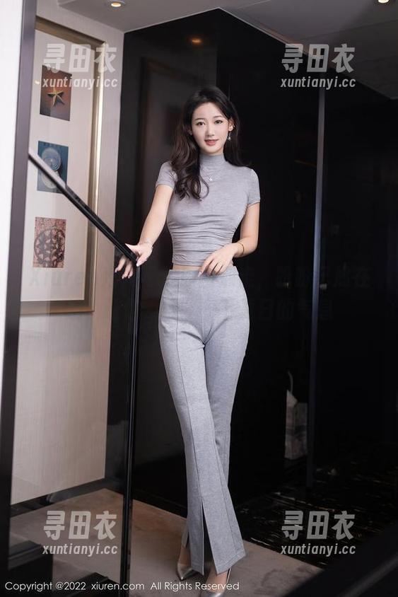 Xiuren秀人网-盼盼已鸠 Xiuren秀人网 - 原图别走,盼盼已鸠在线,让你“撩”一下夏日的气息