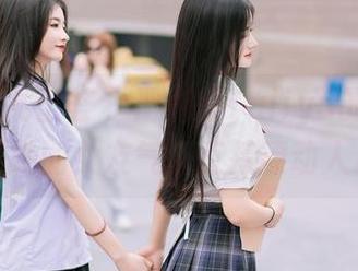 YouMi尤蜜荟 - 严利娅Yuliya的私拍合集：她的女友气场直接撩动人心！