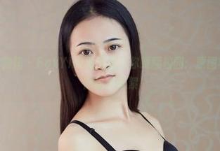 YouWu尤物馆 - FoxYini孟狐狸带你嗨翻校园：原图与图片间的隐秘小花絮