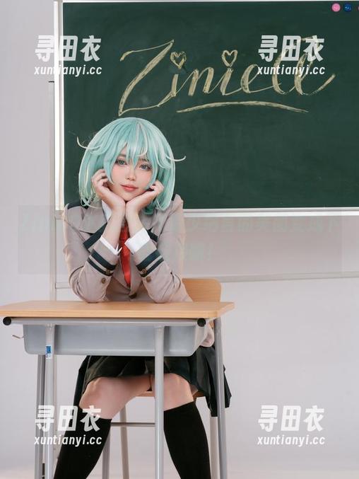ZinieQ你就直接把清少纳言的美图变成下载链接嘛！