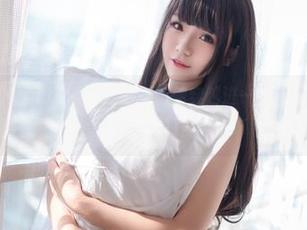 看yoko夏宅的豹纹精选写真，仿佛穿越进一幅色彩斑斓的画，就问你呢！