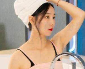 丽柜 - 安安的黑丝写真集，分享一下这腿、这个资历！