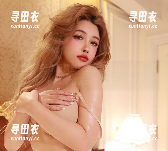 微密圈 - 图你所精选：于芷晴与她的皮衣，真的是借个镜子也不怕！