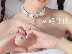 写真分享：佳佳酱ovo的神社巫女妆到底有多魔性呢？