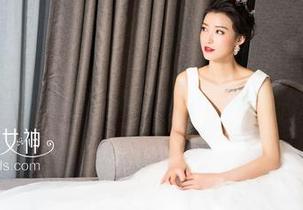 克拉女神 - 小芹纯白写真福利，随便一张图片都是专属疯迷！