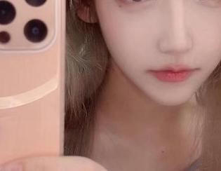 钢铁侠都嫉妒的啾小妍Deer，金发芭比写真集资源发放！