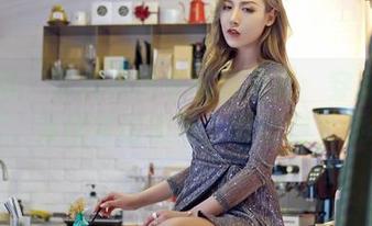 嗲囡囡 - 李梓熙内衣写真更新：穿衣这门技术，难度依旧很高，切记别光顾着看