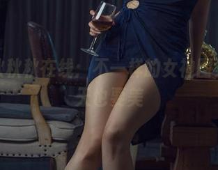 夏小秋秋秋在线：不一样的女神图集，今天也要美