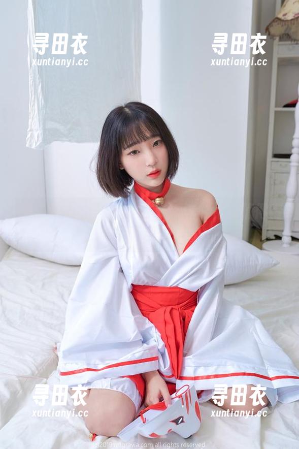姜仁卿(강인경)的办公室：这份作品值得悄悄下载吗？