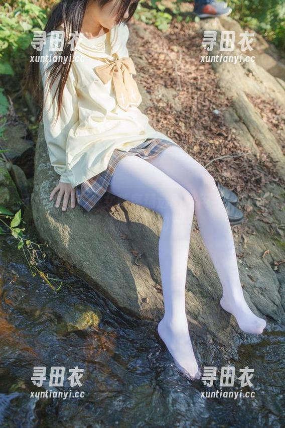 少女秩序 不来一双?少女秩序精选图片用可爱的过膝袜征服我的审美