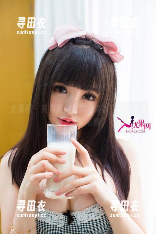 尤果网 - 齐贝贝的最新写真集，秘书不仅能撩，还能尬聊！
