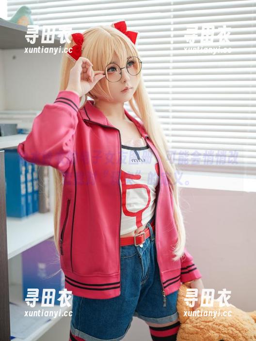 幼水铃衣的电子女友图册，可能会悄悄改变我对“现实”的定义。