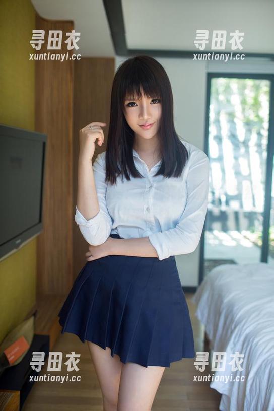 推女郎 - 吻熙私房：那油亮的原图，果然有点出乎意料。