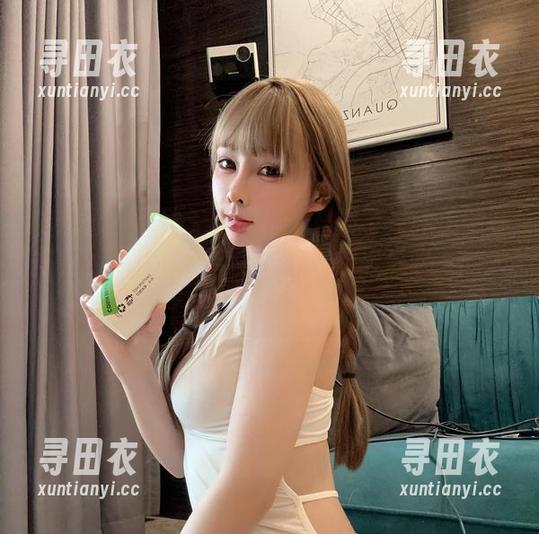 微密圈 - 无欲无求的推土君来了！纯美御穿搭更新，你见过穿上衣服好像被风吹飞的人吗？