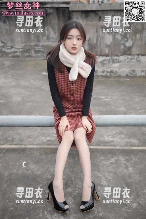梦丝女神 - 最新图册揭晓：玥玥在黑色里放出的媚影，谁是败者？