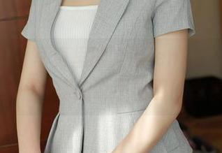 模范学院 - 写真里的文芮jeninfer，温柔是一种摆拍说不出口的态度