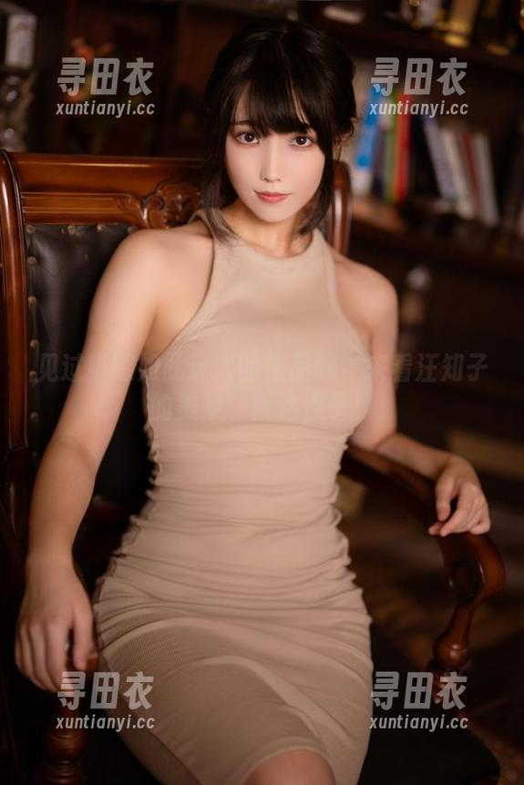 见过脚踝如此迷人的作品吗？来看汪知子的美足，就这点子！