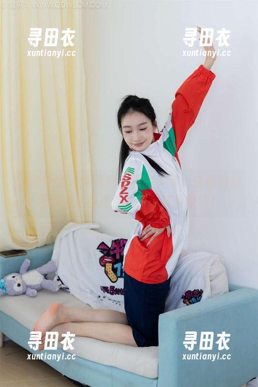 物恋传媒 - 深海牢笼里的菜菜：这组写真可能会让你想潜水……甚至快递！