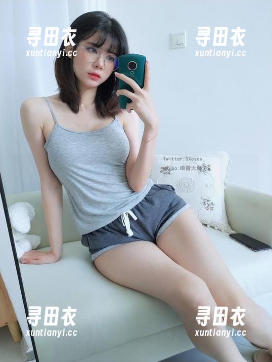 眼酱大魔王w私房图集：五月没离场，六月继续展开“眼”光熠熠的征程！