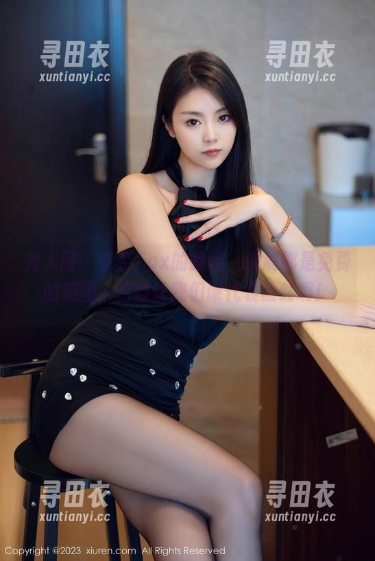 秀人网-奈奈Fox 秀人网 - 奈奈Fox的教室,满满都是免费的美图,这得让我们课代表脸红啊!