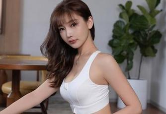 秀人网 - 媛媛酱Belle在蕾丝里的一瞬，让图库里的选择纠结，果断下载才是王道！