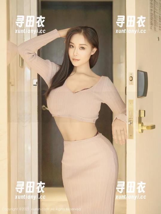 秀人网 - 定制图集里的安然maleah，果然是随时随地的小甜心。