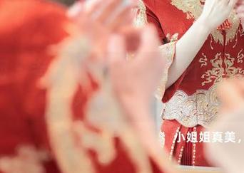 秀人网 - 考拉Koala的学姐图包：真会做梦的复习生？