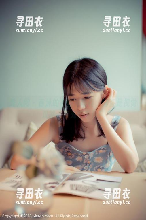 秀人网 - 言沫的黑丝与写真，简直是视觉双煞，目光移不开！