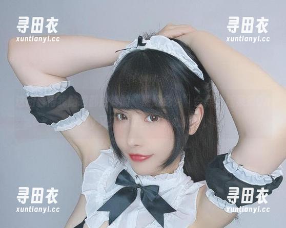这图看得我脑袋都旋转的“黑胶兔兔”合集，糖果果Candy又来俘获我的小心脏了。
