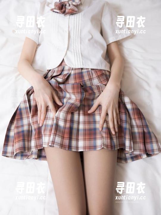 紧急企划 - 小恩不断更新的套装图集，时不时有人提起，我也默默在思考她的搭配冒险