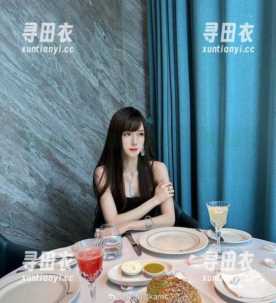 腐团儿Ikaros的COS乱入——裤里丝大冒险！