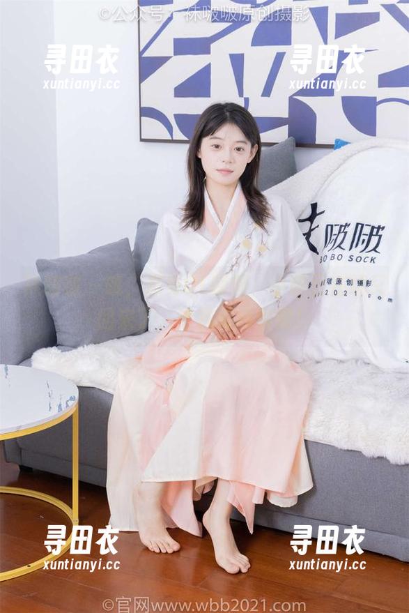袜啵啵 - 哦，那身OL制服，小甜豆在线又回来了，给我点线索吧！
