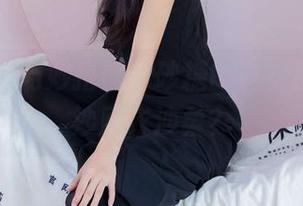 袜啵啵 - 巧妙搭配，砂糖的白棉袜写真，沙雕或沙柔？