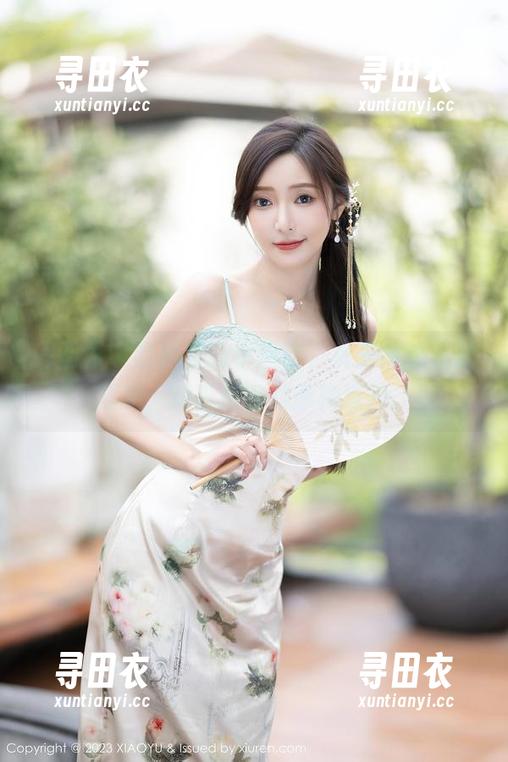 语画界 - 套图里的小热巴，裤里丝的高清质感，难以形容的那种绝妙。