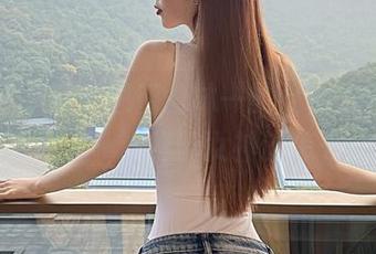 微密圈 - 看了超辣的林一的女神图包，心中暗想——这样的女神该怎么追？