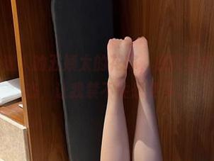微密圈 - 看迷人的五姨太的花嫁，感叹全套作品中的姿态，让我禁不住想更多。