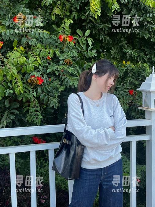 闪月半 蕾丝装扮的闪月半,私拍原图令人捧腹不已