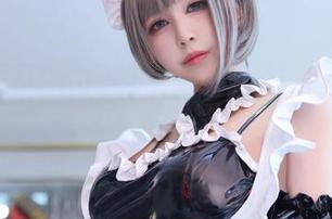 黑白御猫赫敏的最新写真，这特定范儿让任何人都想开个画展吧。